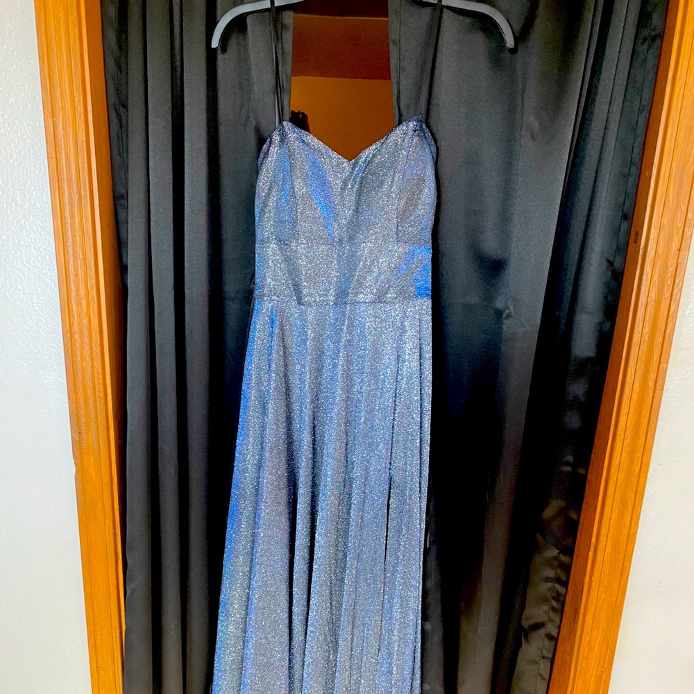 Blue dress